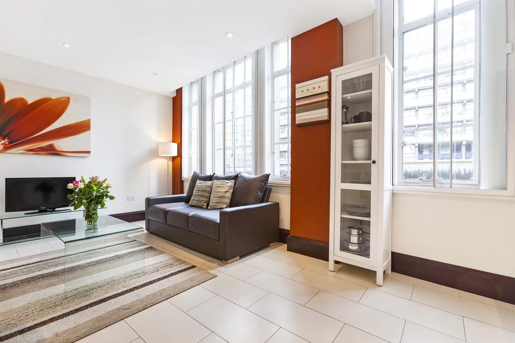Club Living - Barbican Apartments London Ngoại thất bức ảnh