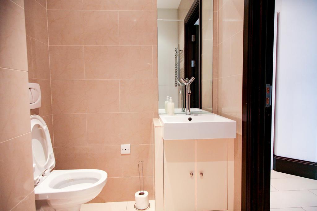 Club Living - Barbican Apartments London Phòng bức ảnh