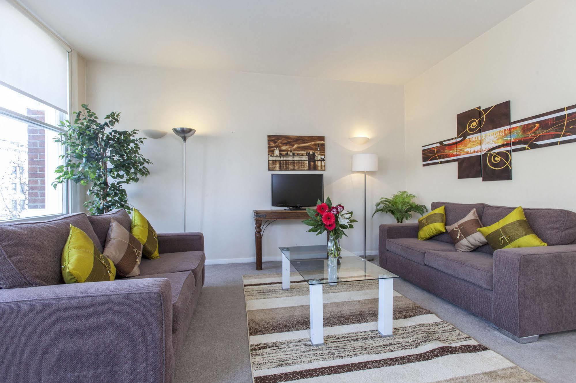 Club Living - Barbican Apartments London Ngoại thất bức ảnh